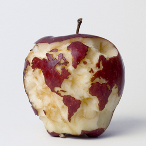 apple globe by Kevin van Aelst